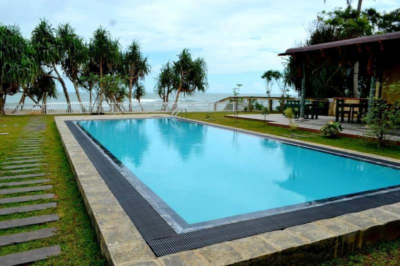 טנגלה Guru Beach Resort מראה חיצוני תמונה