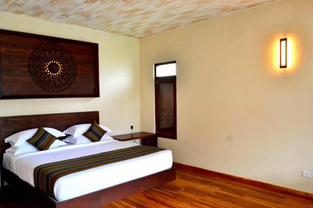 טנגלה Guru Beach Resort מראה חיצוני תמונה